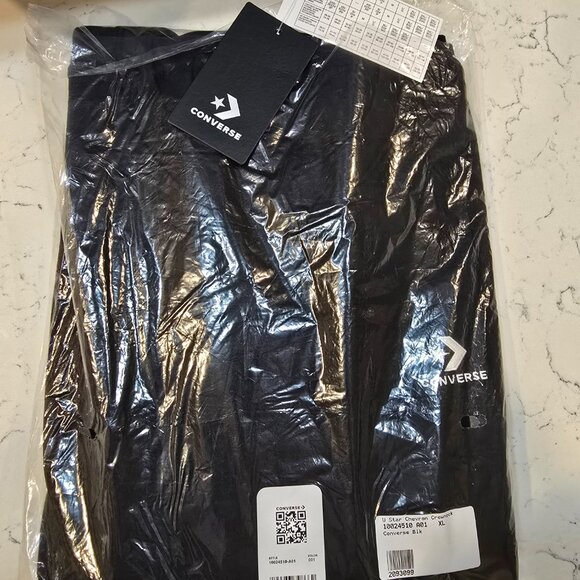 Converse - Unisex Embroidered Star Chevron Crew Sweatshirt BLACK MENS XL NEW - Picture 5 of 7